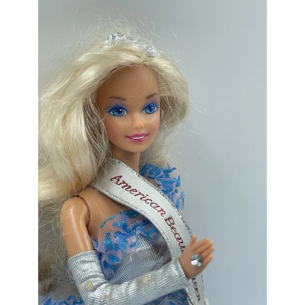 Vintage American Beauty Queen Barbie Doll 1991